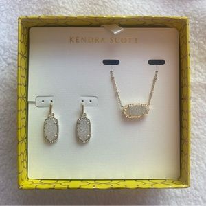 Kendra Scott - Gold Iridescent Necklace and Earring Set